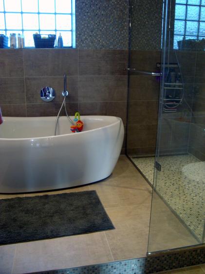06bathroomphotopositivarchilr.jpg