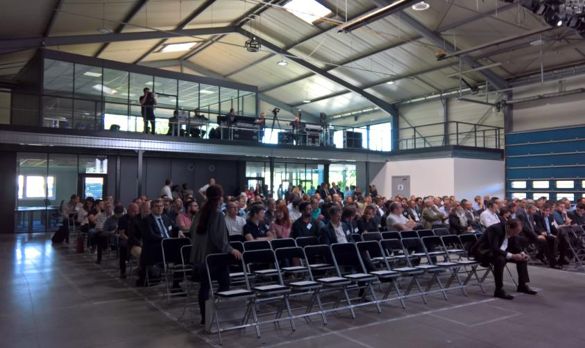 05_hall_4_norcan_auditeur.jpg