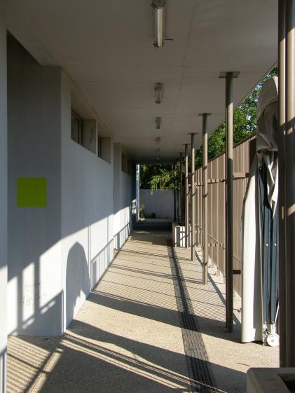 sh100348.jpg