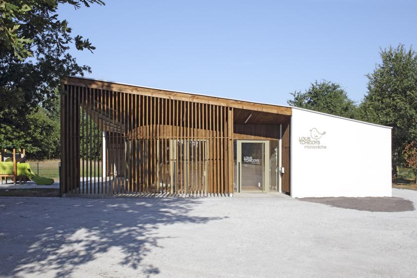 façade EST