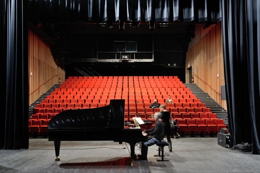 Vue intérieure de l'auditorium de la Cité de la Musique © Studio Erick Saillet