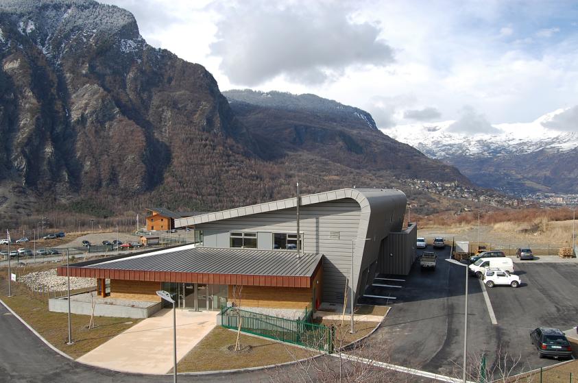 Vue extérieure nord-est du siège de la SOREA.
