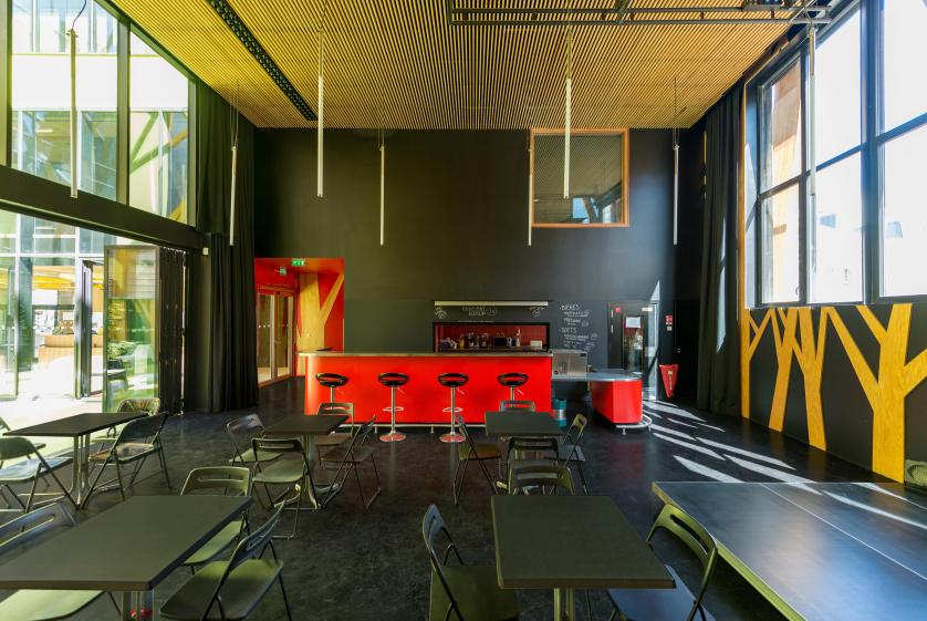 Bar associatif © Photos : Ecliptique – Laurent Thion