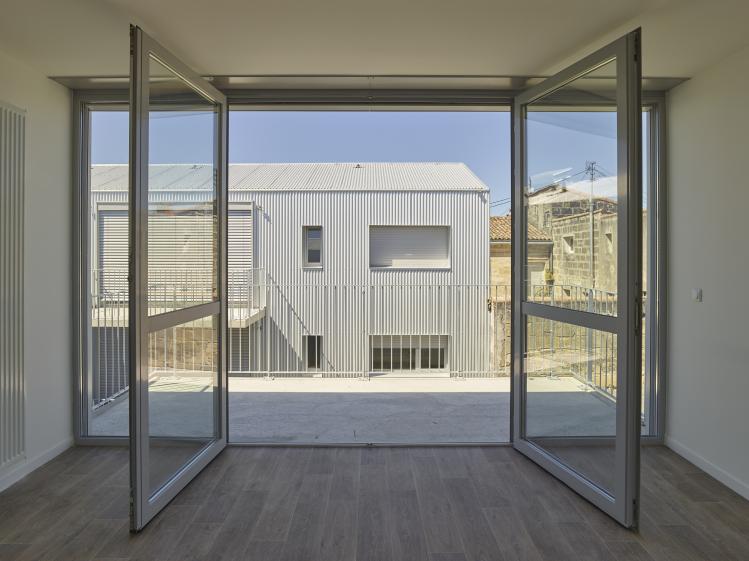 TIREPOIS - Balcon Cour Bâtiment B R+2
