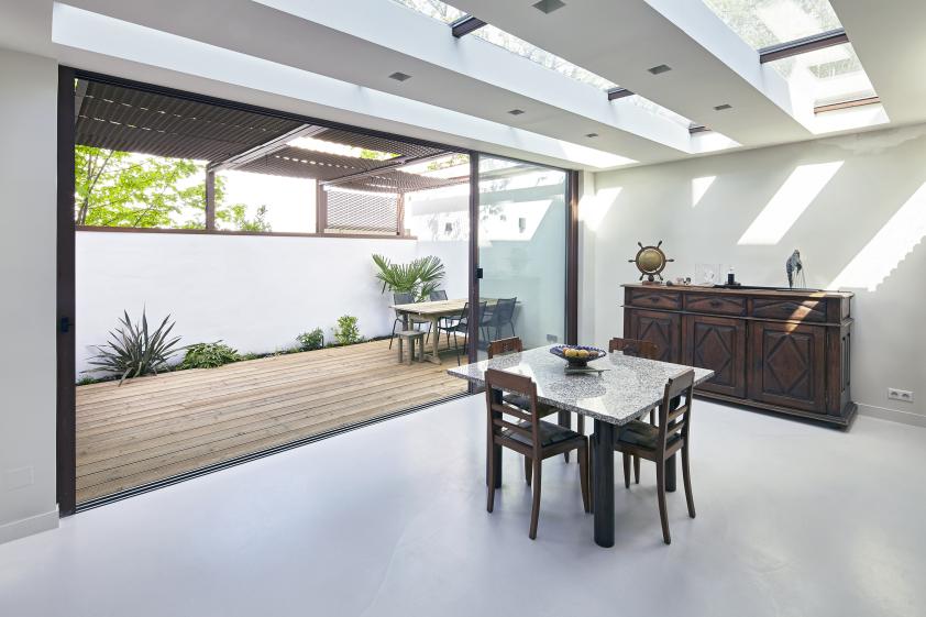 NGT-Intérieur extérieur