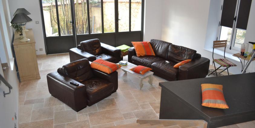 a041salon2.jpg