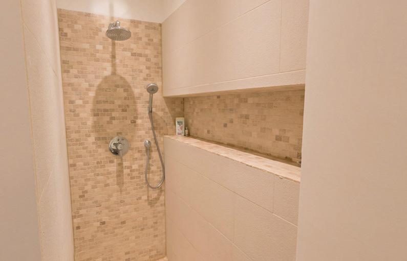 Douche de la salle de bain