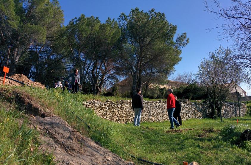 130 m²