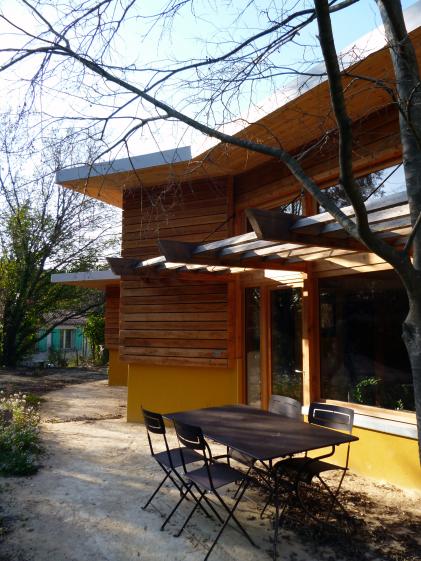 Maison Ecologique détail pergola