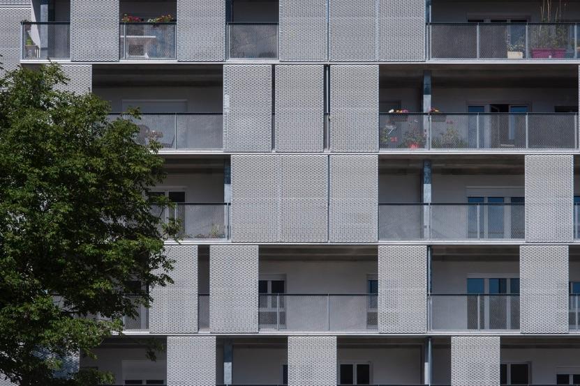 Façade Est (balcon) - Étages courants