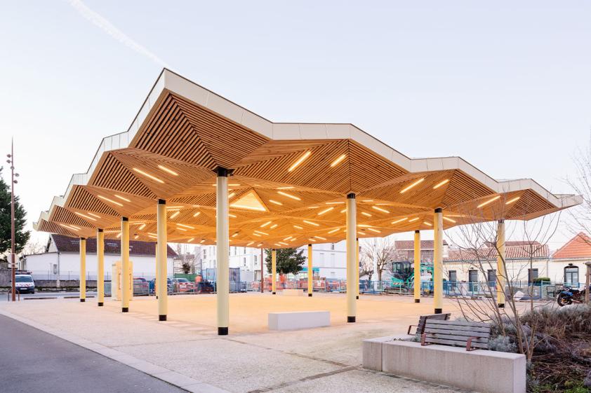 vue-eloignee-halle-eclairage.jpg