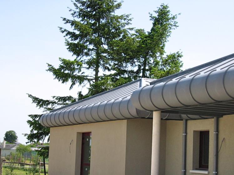 Salle polyvalente (17/05/2002)