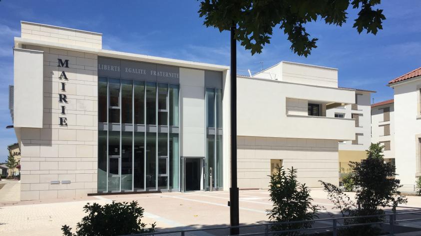 la mairie de Dagneux