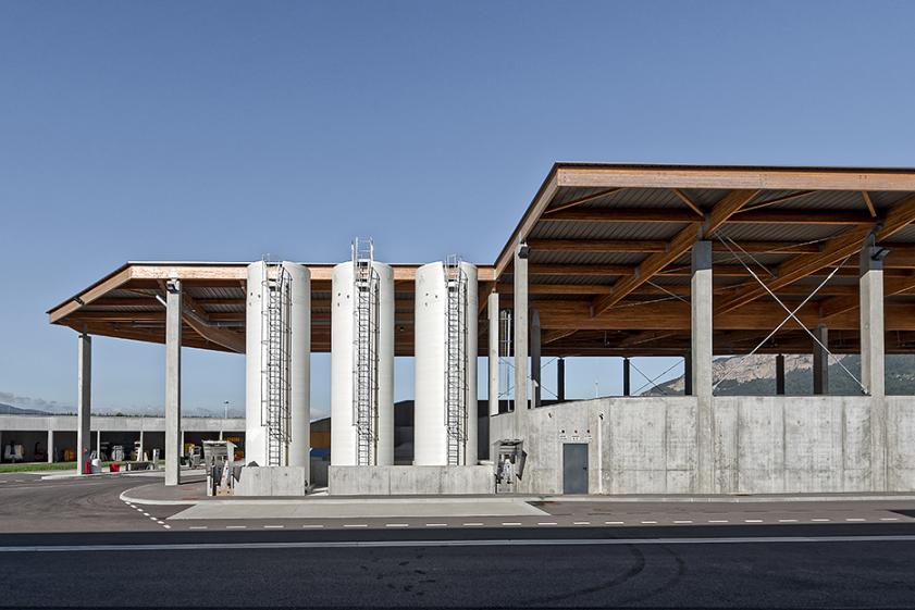 Bureaux et centre entretien autoroute A40 