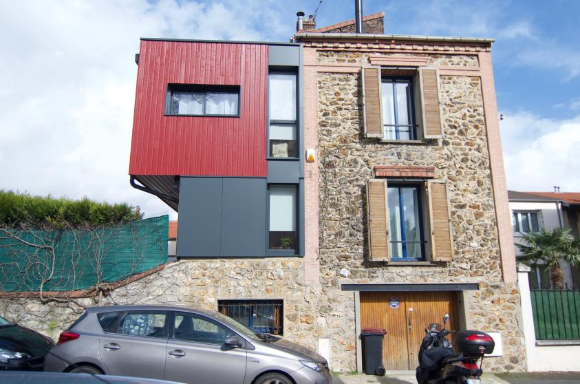 La maison et son extension acolée à l'existant