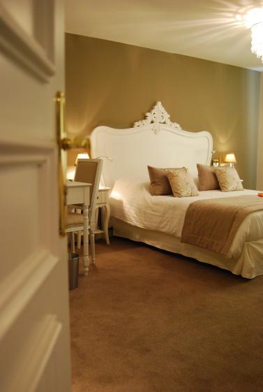 24a_5_bedrooms.jpg