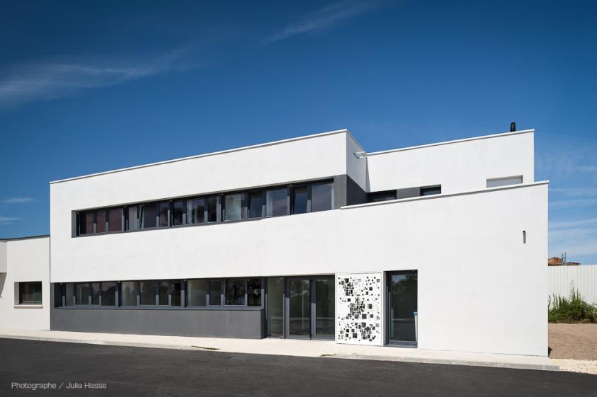 ubik-bureaux-strego-marennes-01.jpg