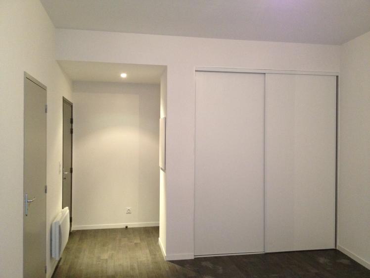 Entrée dans l'un des 4 studios