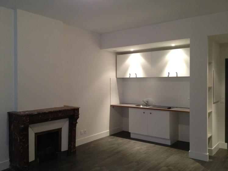 Kitchenette semi équipée d'un des studios