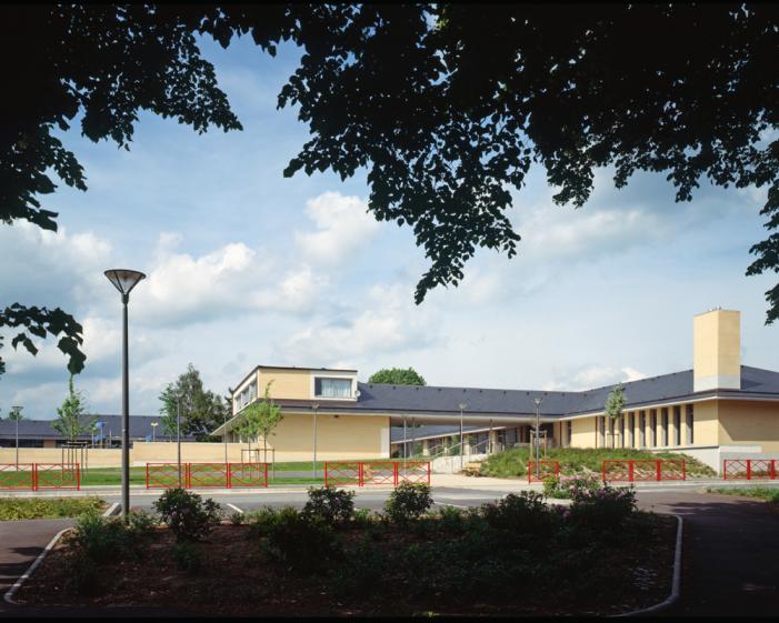 GROUPE SCOLAIRE C. PEGUY
