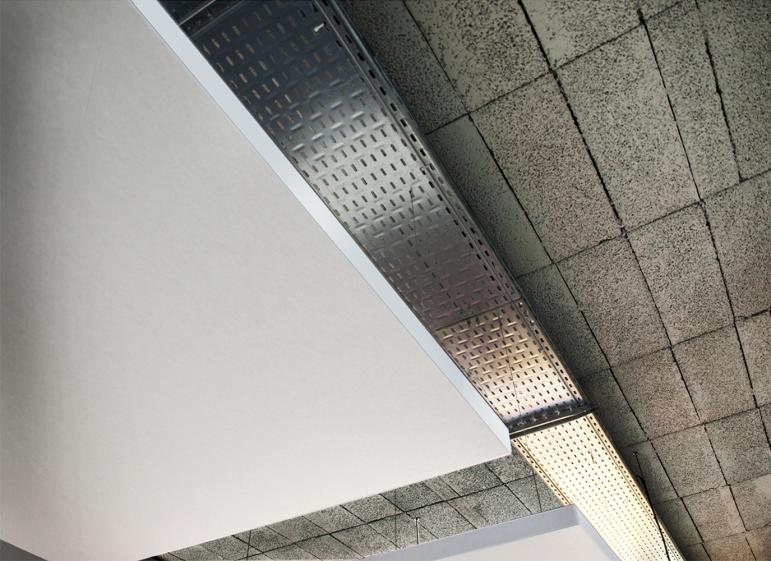 pan_8305433_b.jpg
