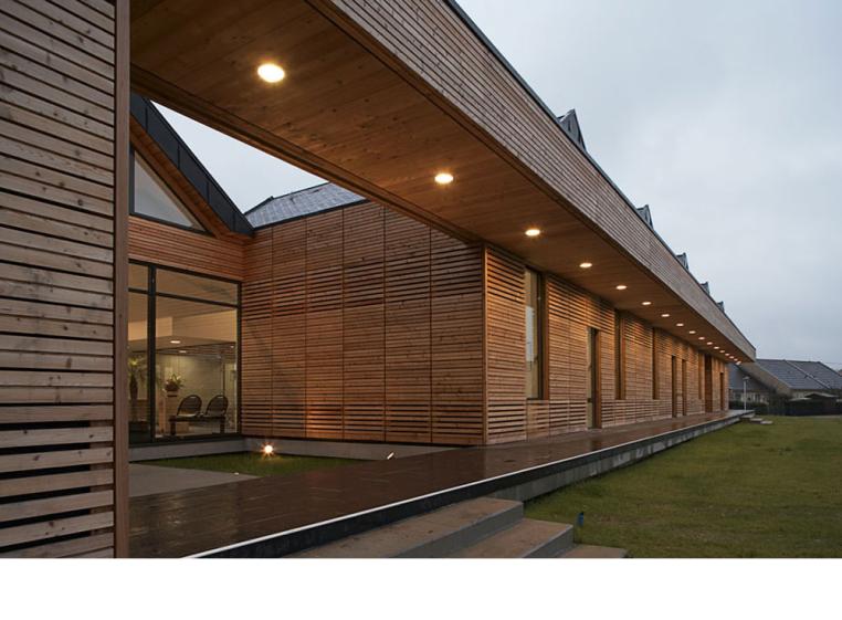 02_terreneuve-architectes-architecture-bois_maison-musique-chateauneuf.jpg