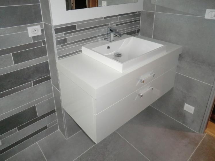 13-_salle_de_bains_2.jpg