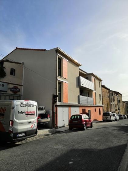 Façade rue Guilhem