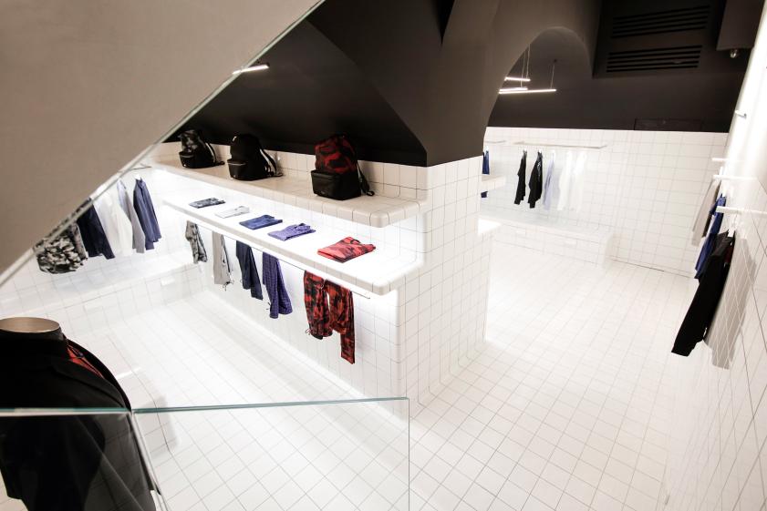 forall_maxime-simoens_mx_paris-store_04.jpg