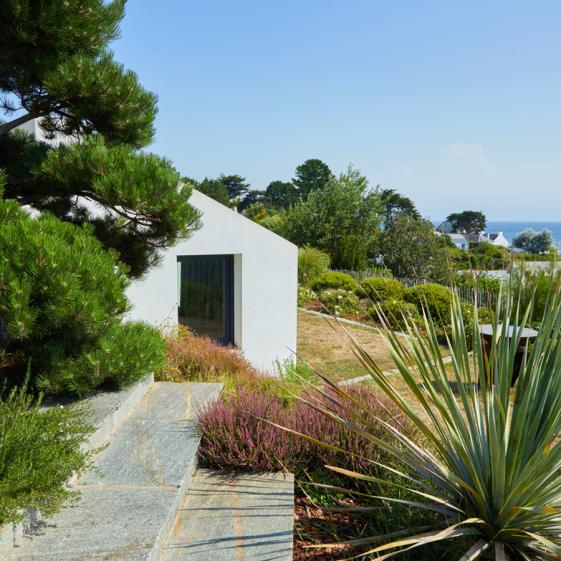 kevin_velghe_architecte_belle_ile_en_mer_-_hauts_de_sauzon_vignette.jpg