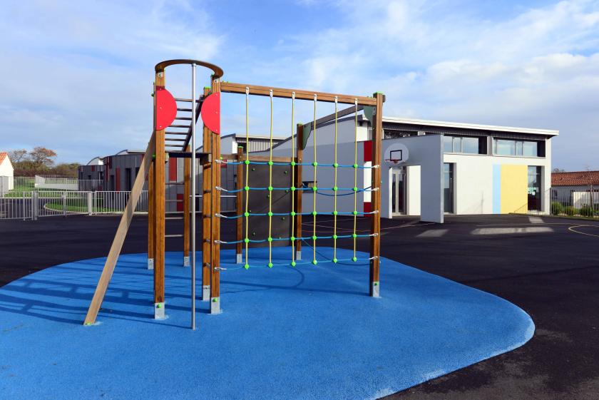 groupe_scolaire_les_moutiers.007.jpg