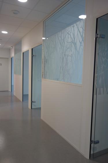 Cloisons vitrées des secrétariats