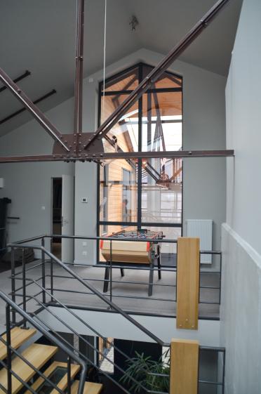 2-_renovation_loft_passerelle.jpg
