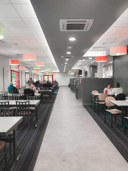 01.svt_cafeteria_img_0076.jpg