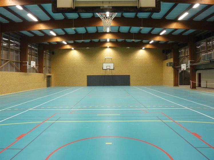 Grande salle de sport du gymnase