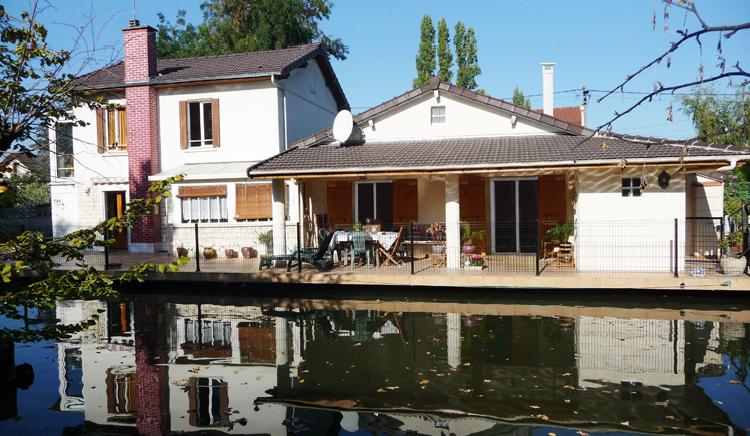 livry_1.jpg