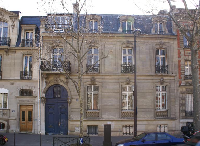 facade_rue.jpg