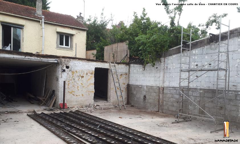 Vue depuis l'ancienne salle de boxe apres la dépose de la toiture