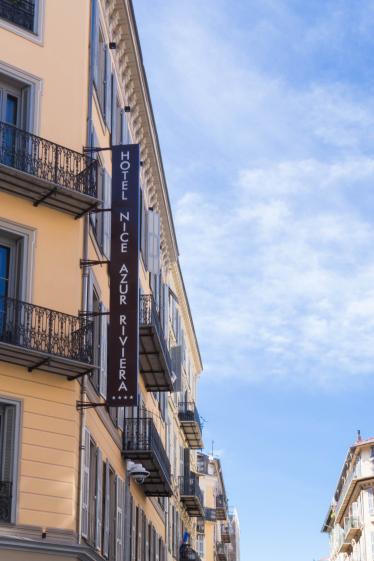 hotel-nice-azur-riviera-12-min.jpg