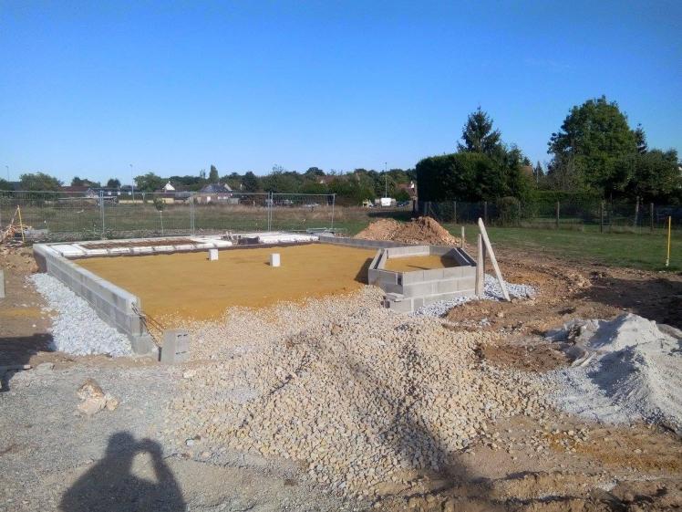 l'infrastructure, hérisson de cailloux