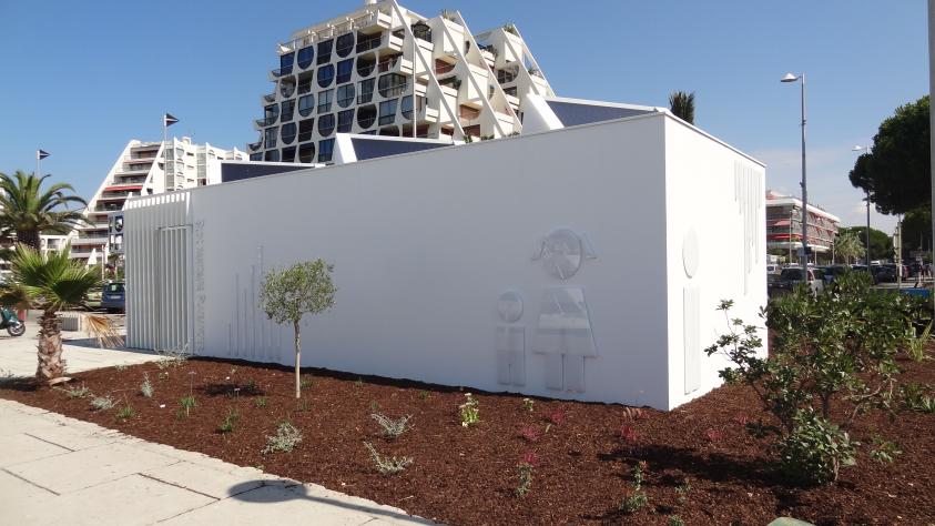 2011-03_bloc_sanitaires_-_la_grande_motte_3.jpg