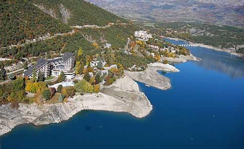 Hôtel Club LES HYVANS à Chorges sur le lac de Serre-Ponçon pour Pro BTP