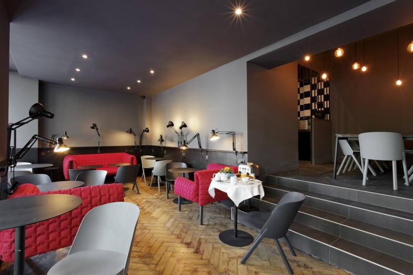 HÔTEL SAINT MARCEL***
