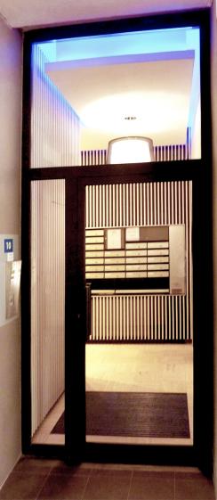 porte-entree-eclairage-collectif-bardage