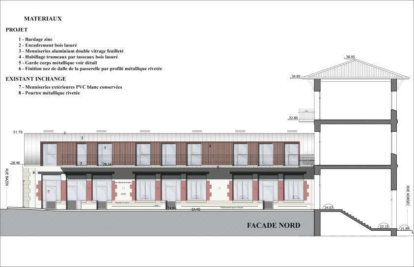 Façade côté cour.