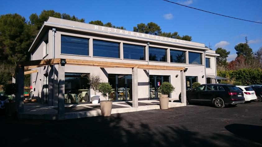 Bâtiment commercial, chemin des Piboules à Aix-en-Provence
