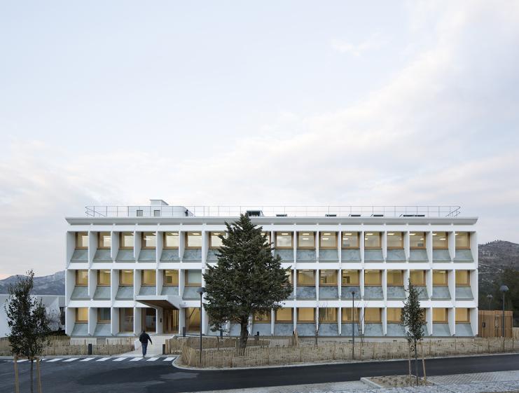 MI-MAbs - façade principale