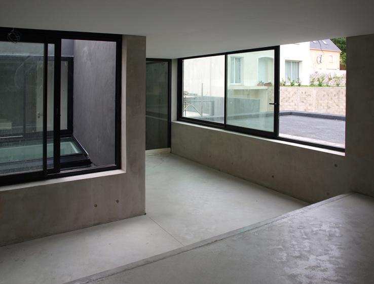 Maison individuelle ouverte sur l'intérieur