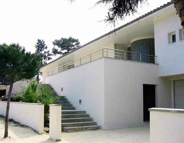 l'accès au bâtiment