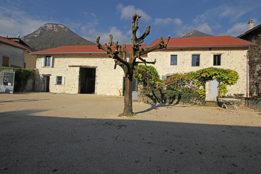 RÉHABILITATION DE BÂTIMENTS AGRICOLES EN LOGEMENTS